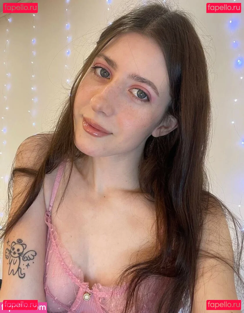 miareeed Onlyfans Photo Gallery 