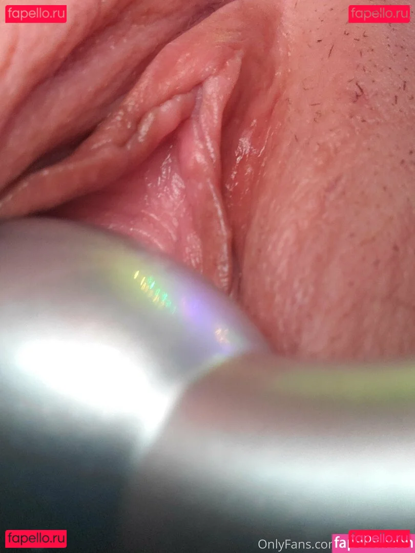 lickmefrosty Onlyfans Photo Gallery 