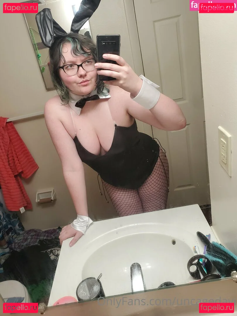 uncagedavi Onlyfans Photo Gallery 