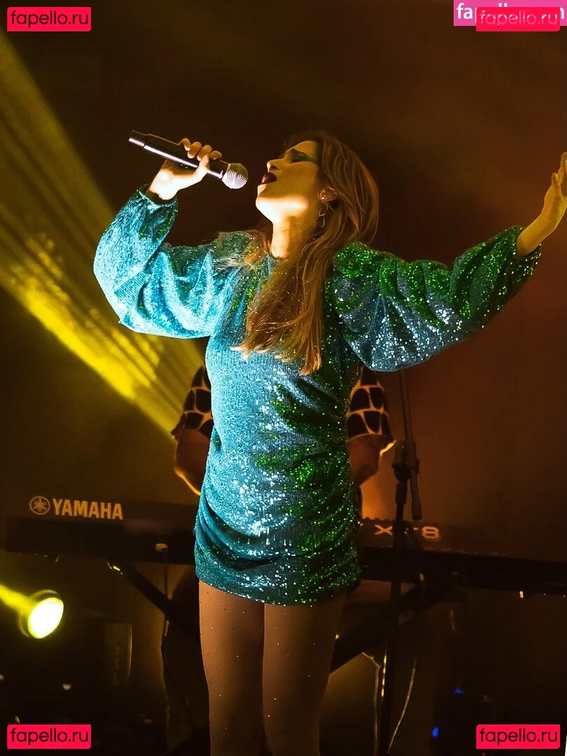 Mel Lisboa Onlyfans Photo Gallery 