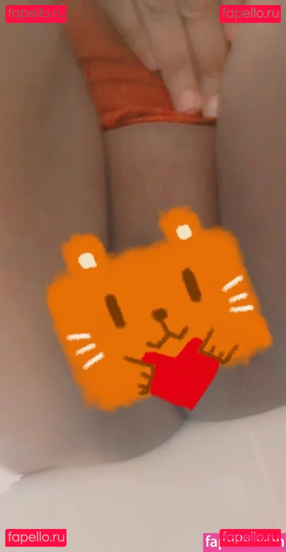 sinwithkim Onlyfans Photo Gallery 