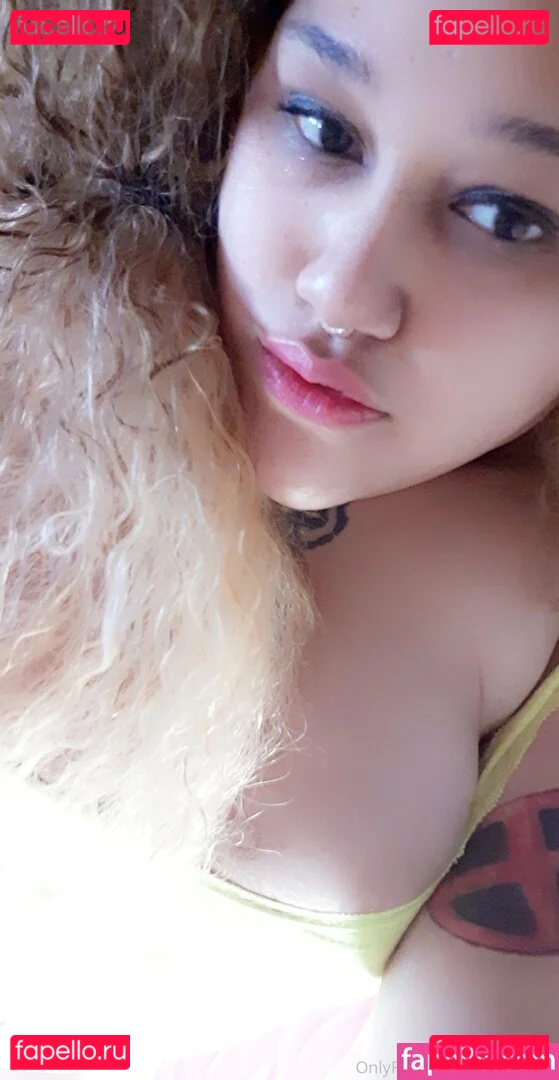 sinwithkim Onlyfans Photo Gallery 