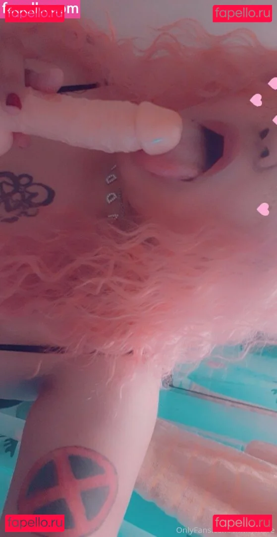 sinwithkim Onlyfans Photo Gallery 