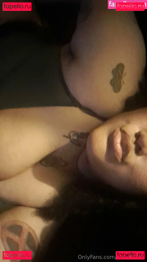 sinwithkim Onlyfans Photo Gallery 