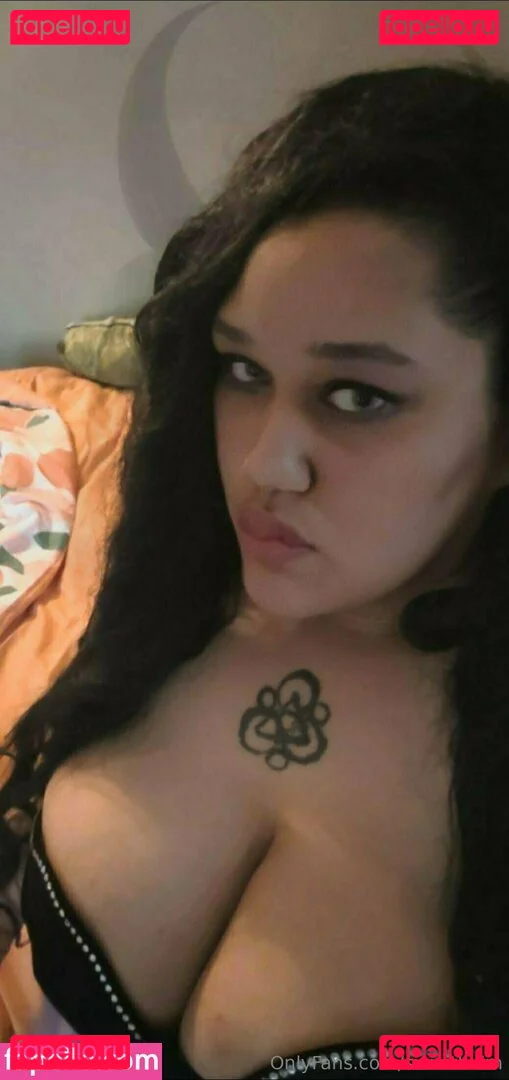 sinwithkim Onlyfans Photo Gallery 