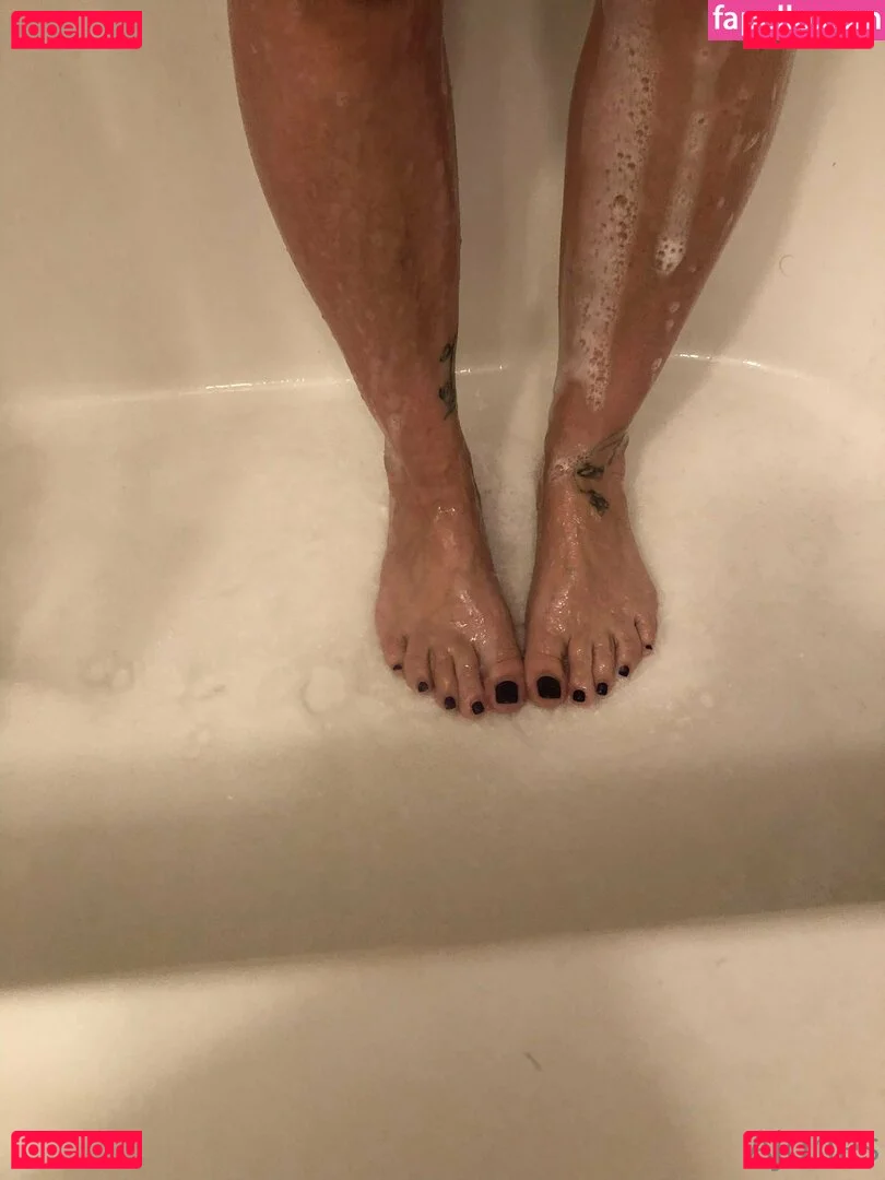 ajonesfeet Onlyfans Photo Gallery 