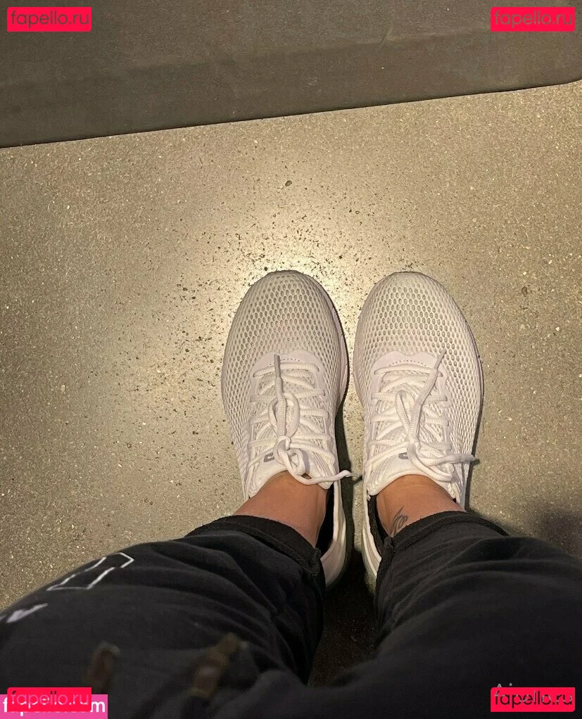 ajonesfeet Onlyfans Photo Gallery 