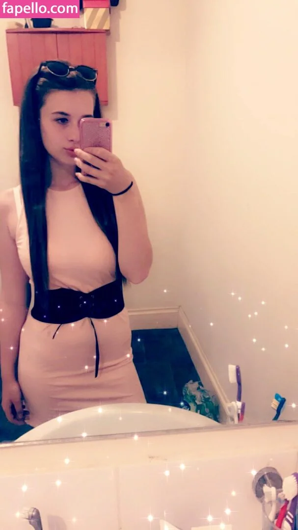 Chloe Carter Onlyfans Photo Gallery 