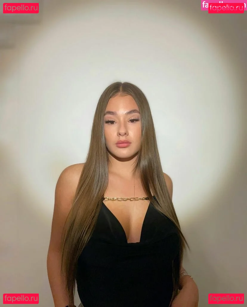 Sydney Etherington Onlyfans Photo Gallery 