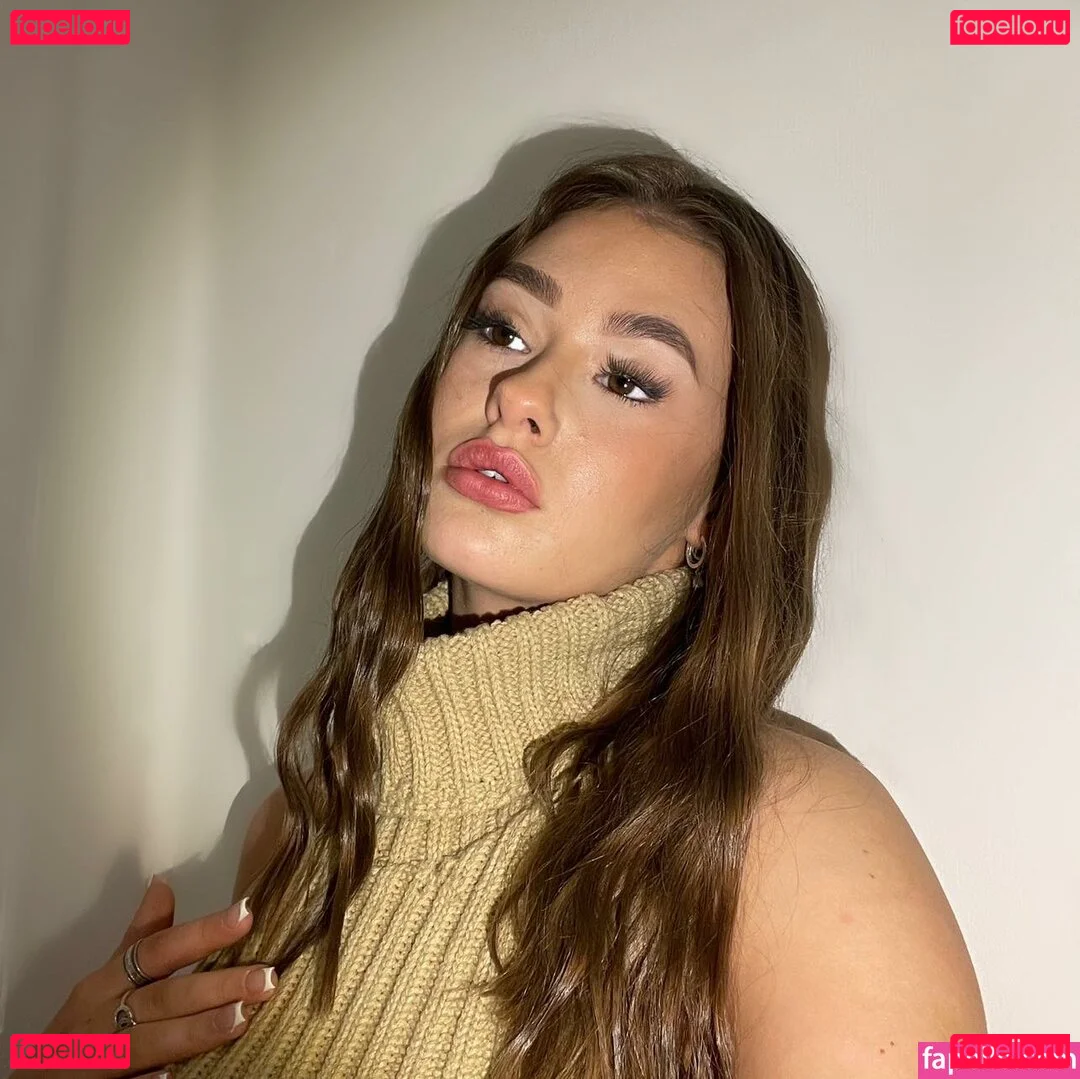 Sydney Etherington Onlyfans Photo Gallery 