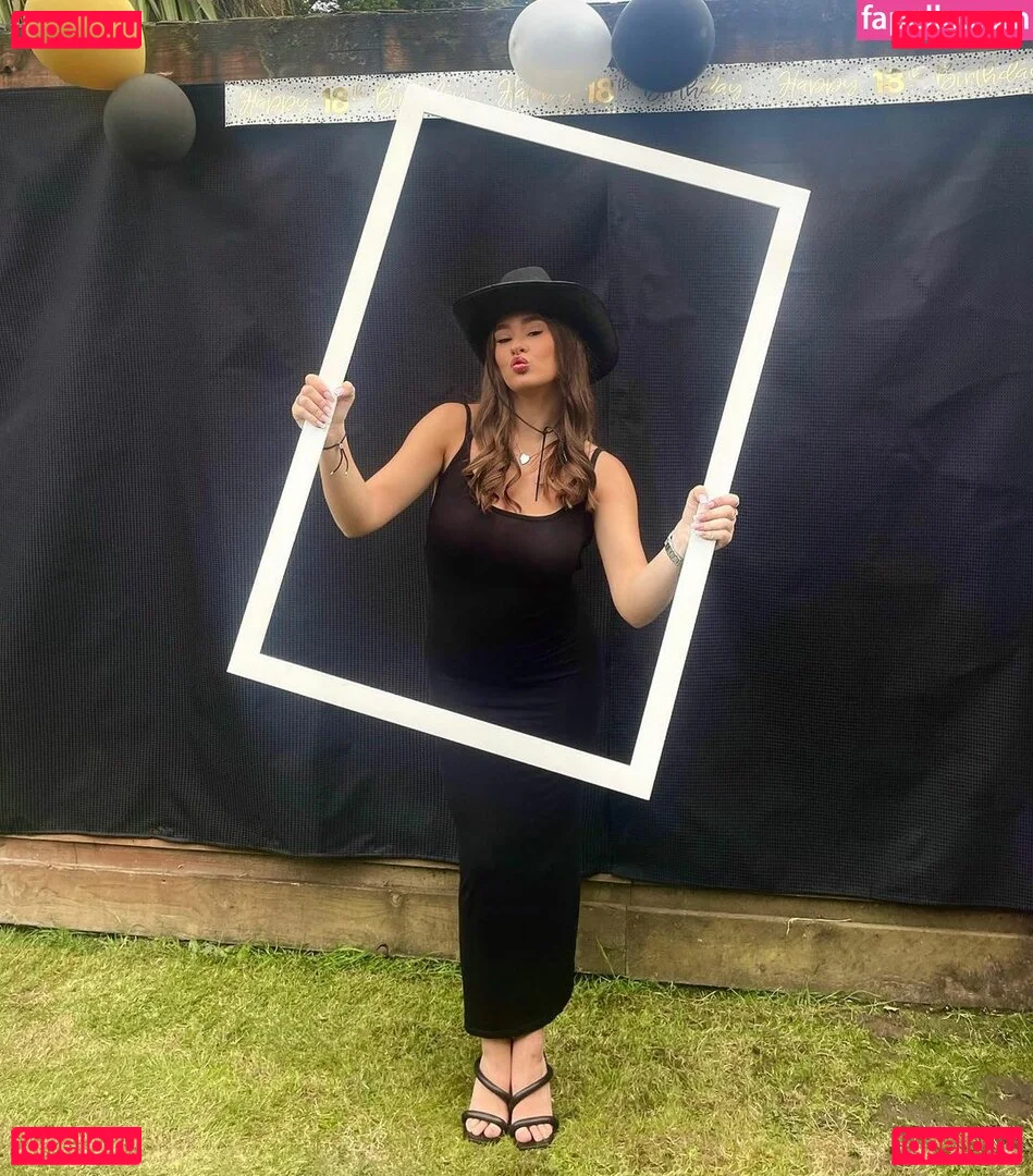 Sydney Etherington Onlyfans Photo Gallery 