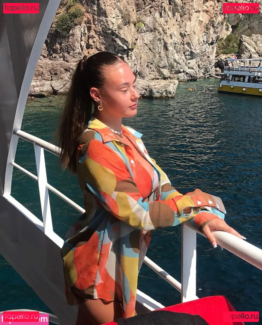 Sydney Etherington Onlyfans Photo Gallery 