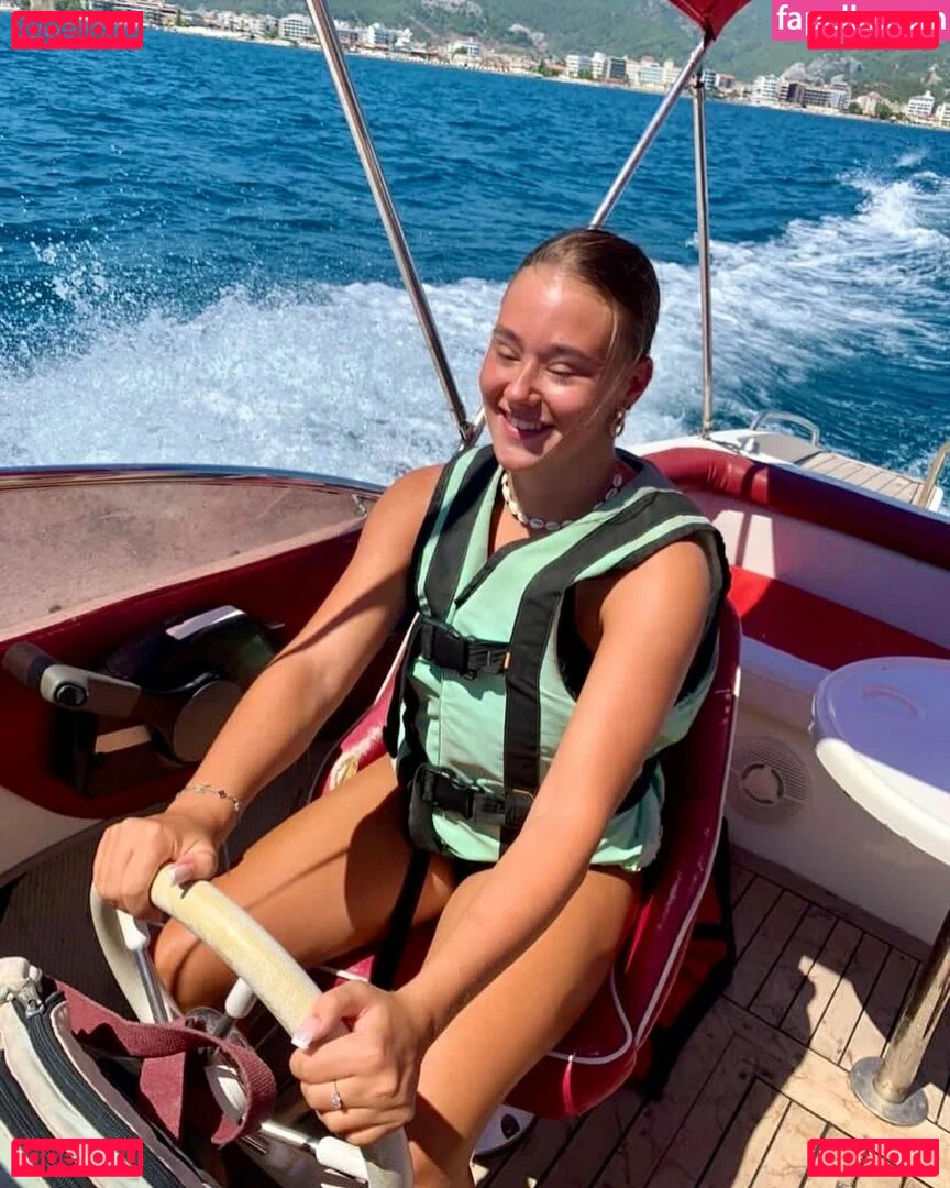 Sydney Etherington Onlyfans Photo Gallery 