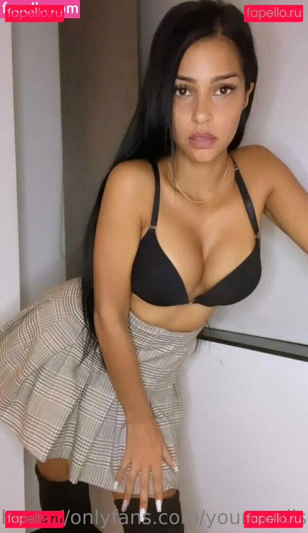 yourmadison Onlyfans Photo Gallery 