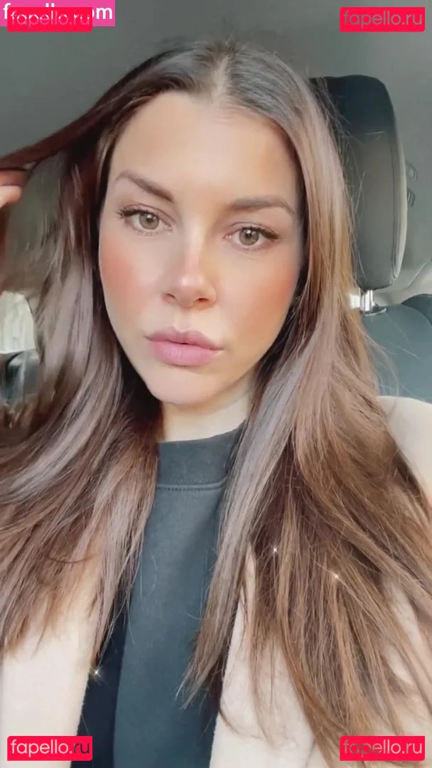 Imogen Thomas Onlyfans Photo Gallery 