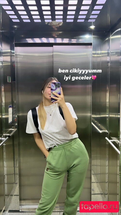 miafitz Onlyfans Photo Gallery 