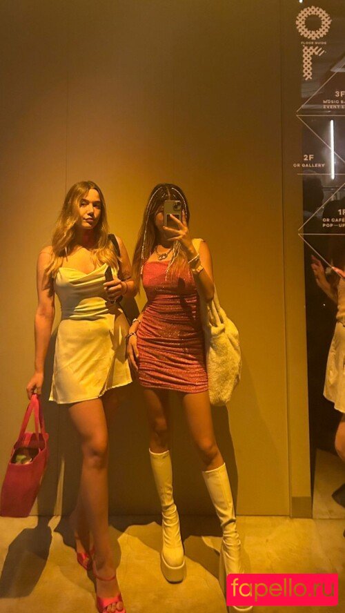 miafitz Onlyfans Photo Gallery 