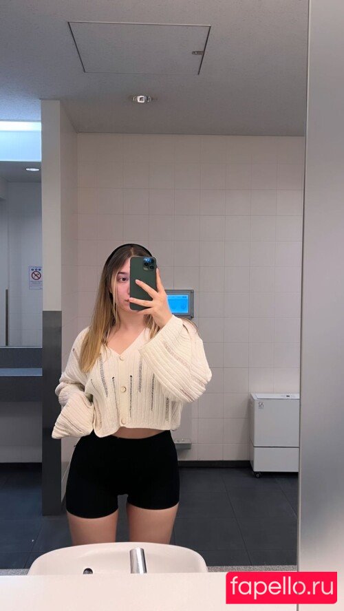 miafitz Onlyfans Photo Gallery 