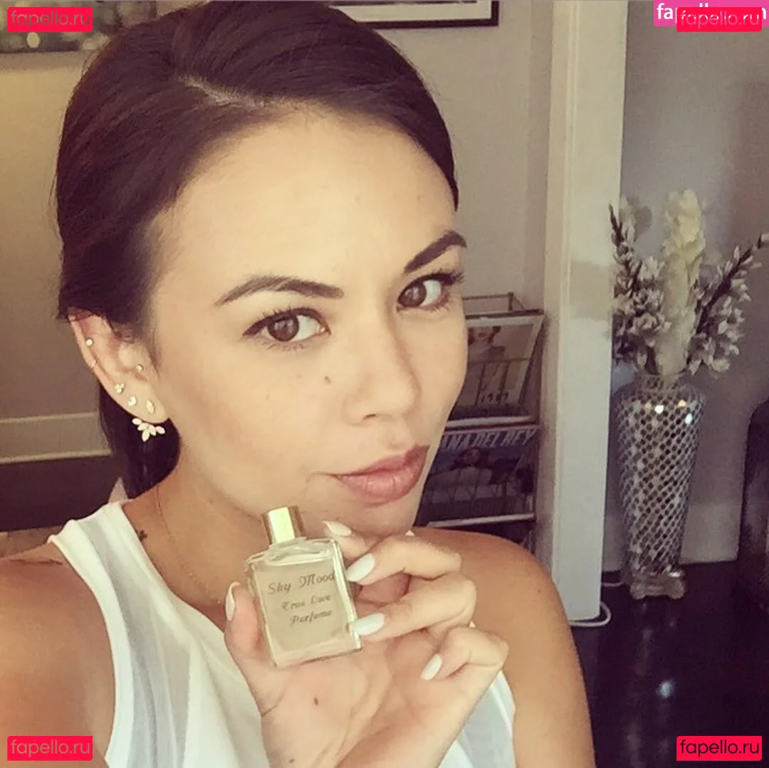 Janel Parrish Onlyfans Photo Gallery 