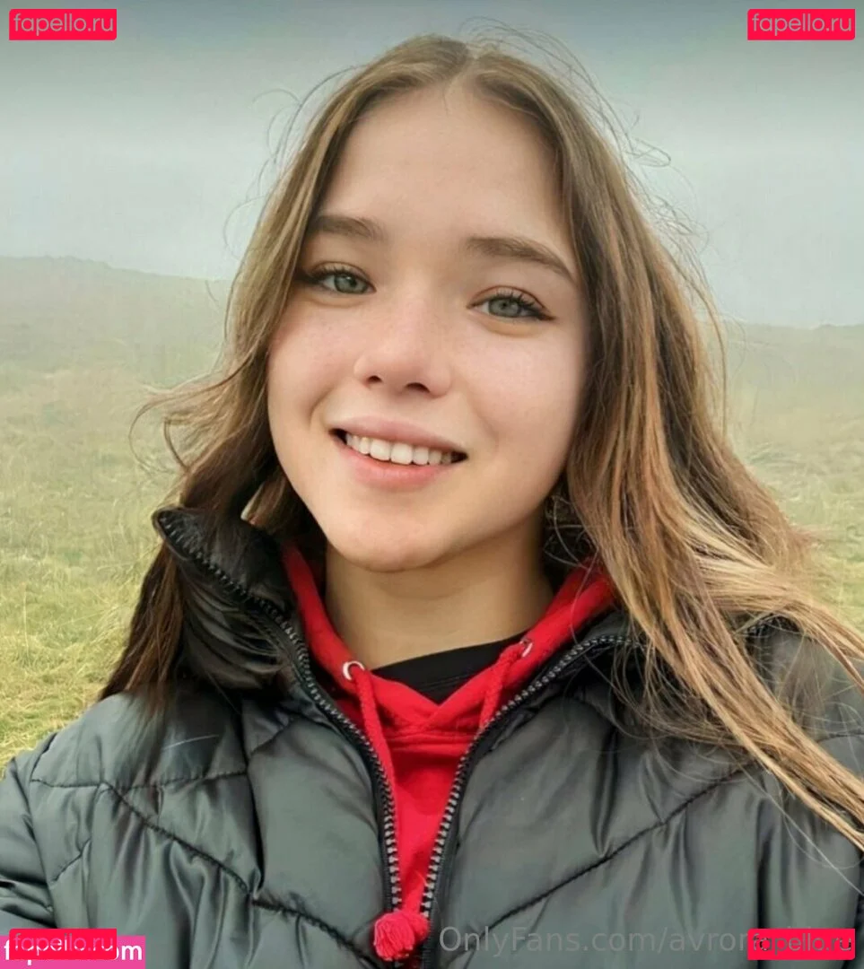 avrora_blue Onlyfans Photo Gallery 