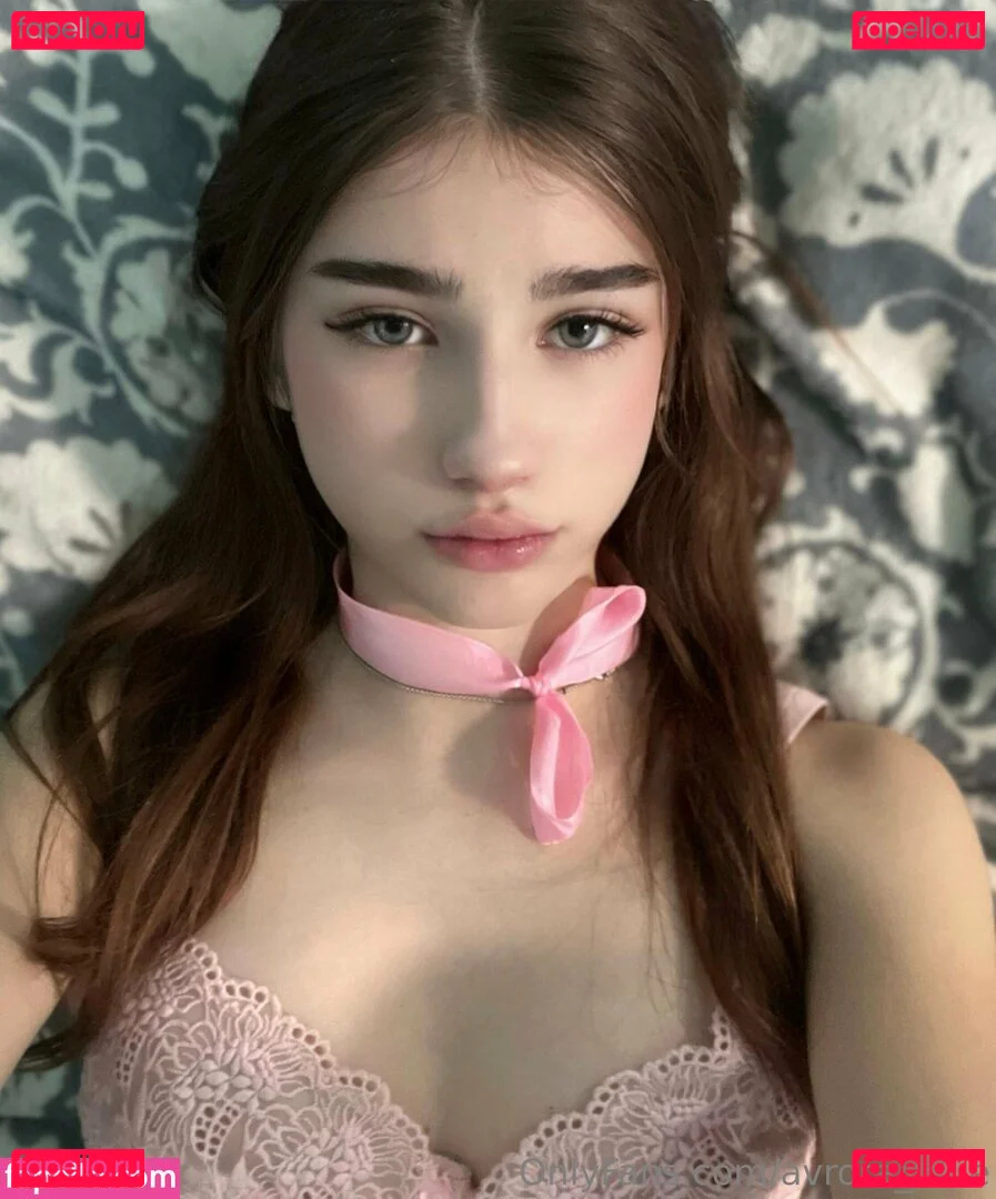 avrora_blue Onlyfans Photo Gallery 