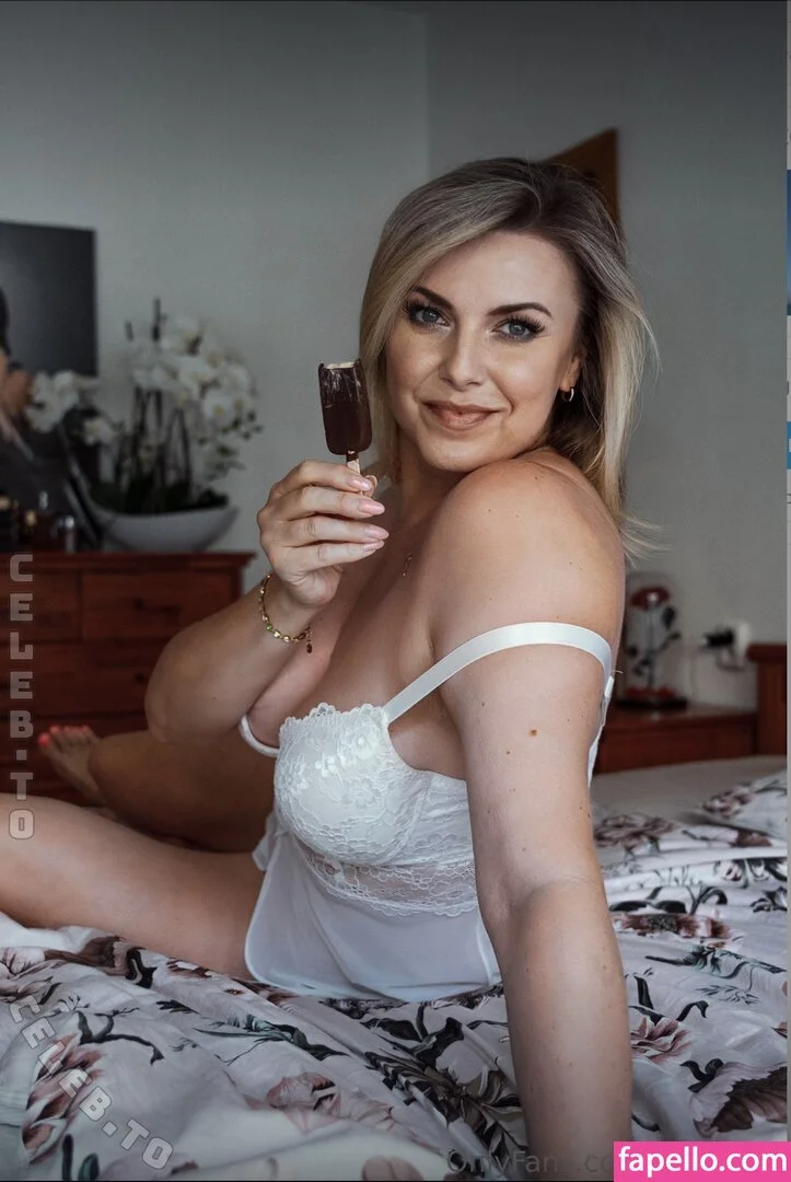 jen_k Onlyfans Photo Gallery 