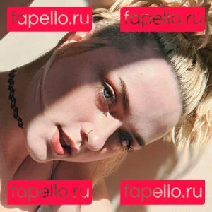 warmskinfree Onlyfans Photo Gallery 