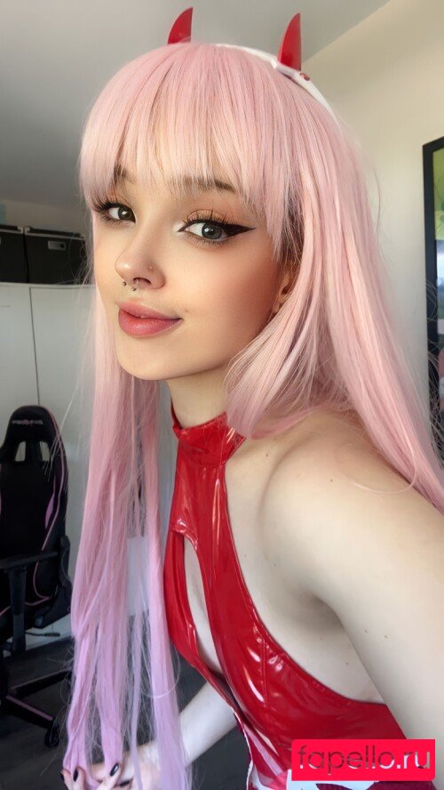 OMGPopx Onlyfans Photo Gallery 