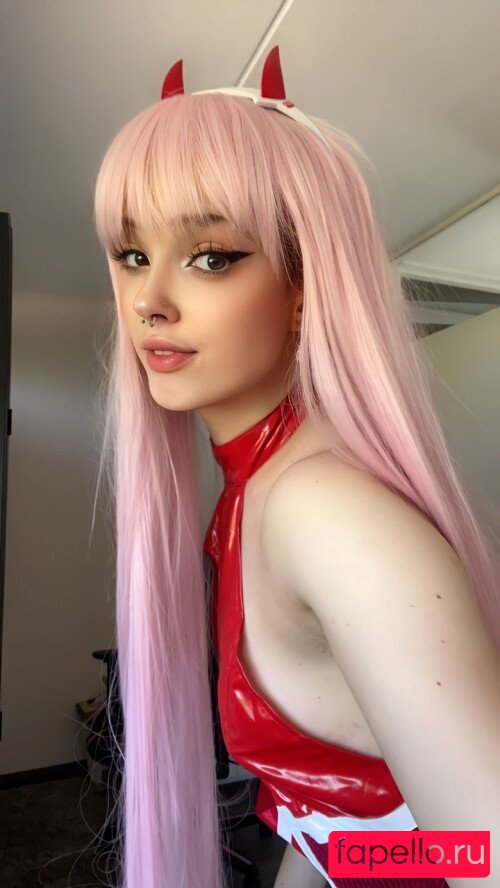 OMGPopx Onlyfans Photo Gallery 