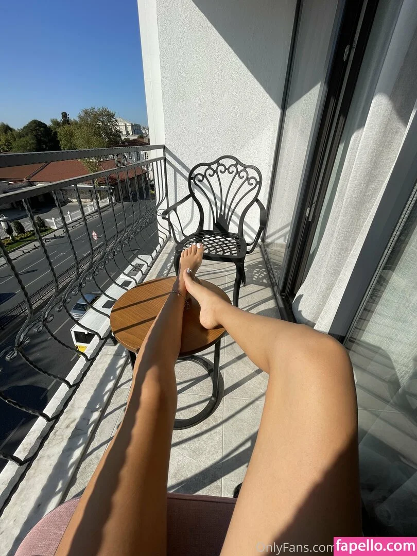 rainbowsena Onlyfans Photo Gallery 