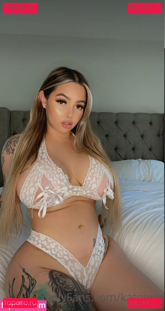 Kat Gerig Onlyfans Photo Gallery 