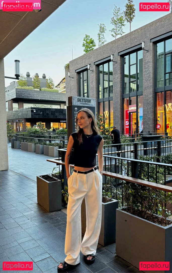 emmmas Onlyfans Photo Gallery 