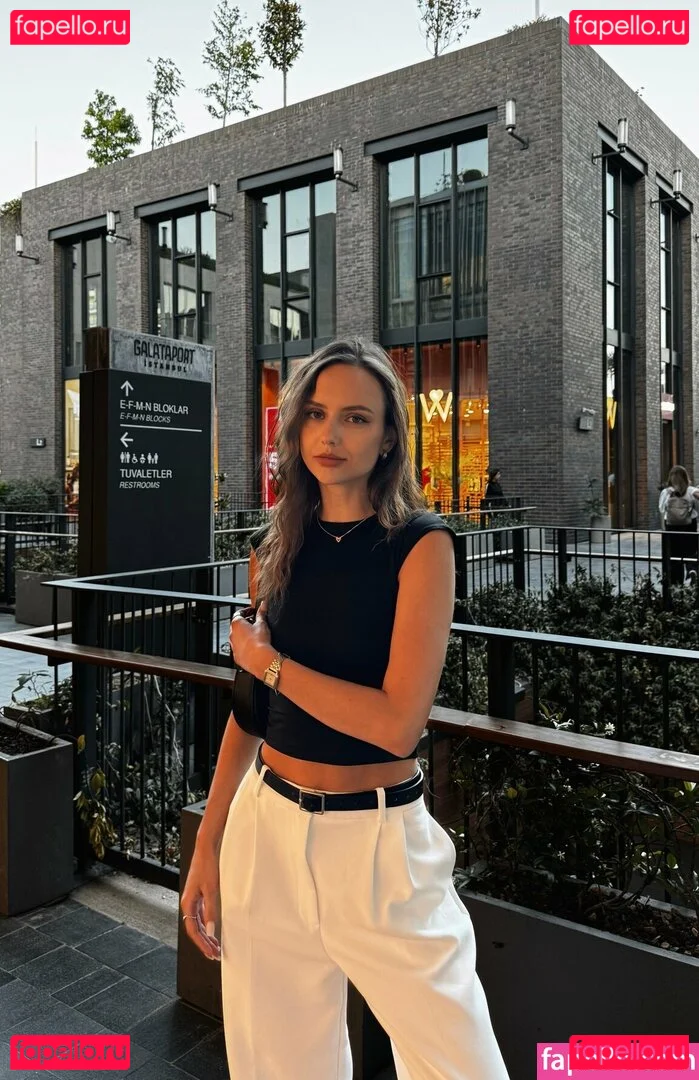 emmmas Onlyfans Photo Gallery 