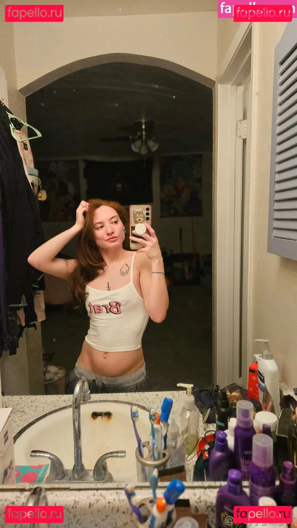 heyyginger Onlyfans Photo Gallery 