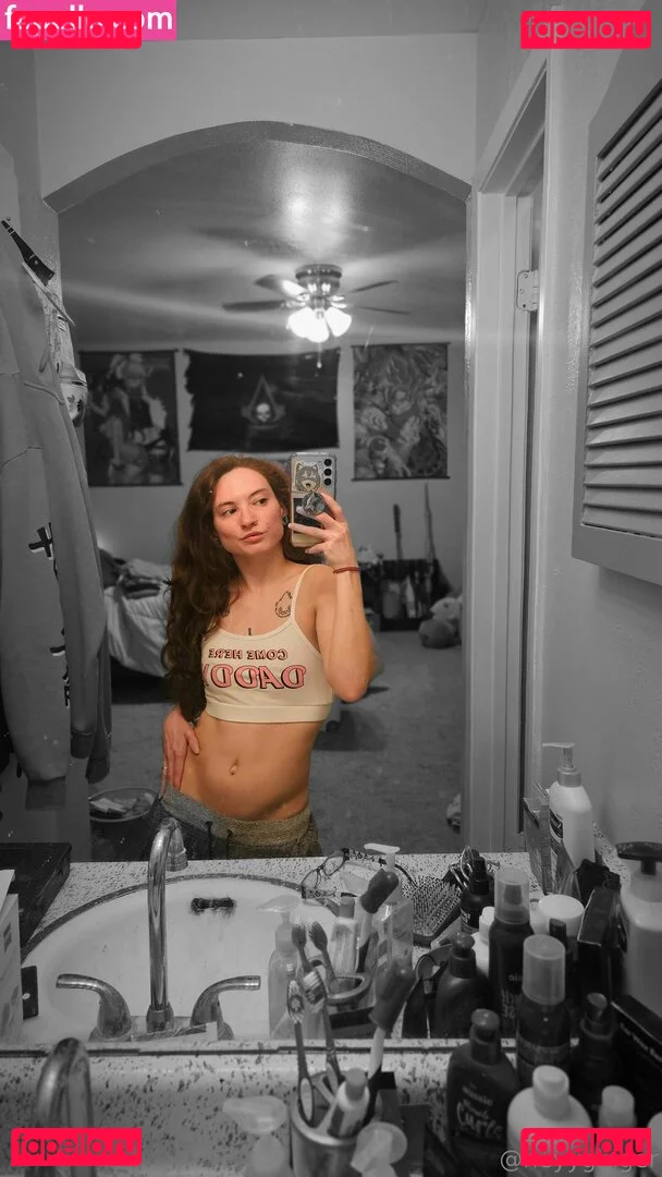 heyyginger Onlyfans Photo Gallery 