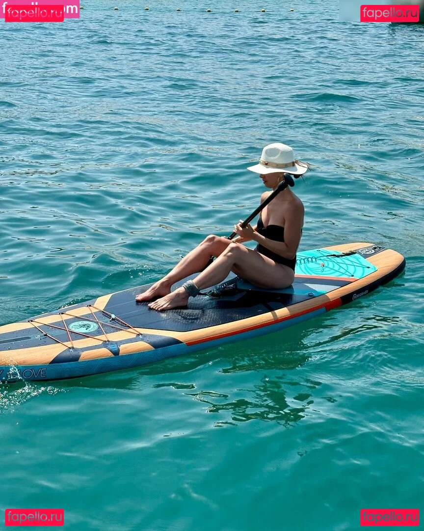 Roselyn Sanchez Onlyfans Photo Gallery 