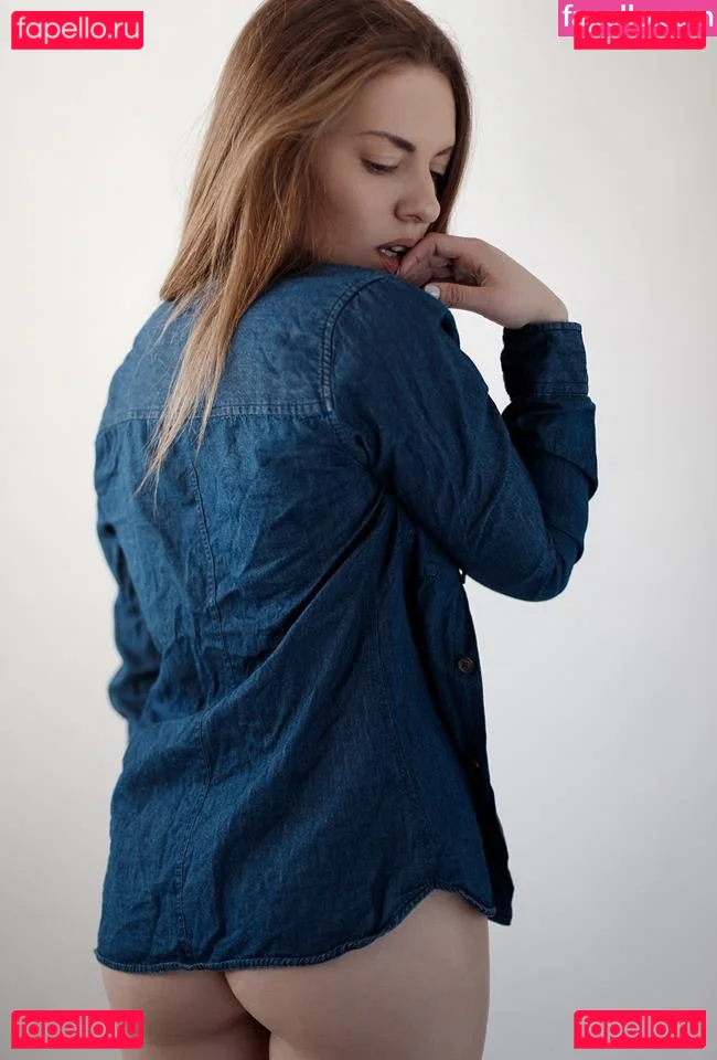 Shir Bobo Onlyfans Photo Gallery 