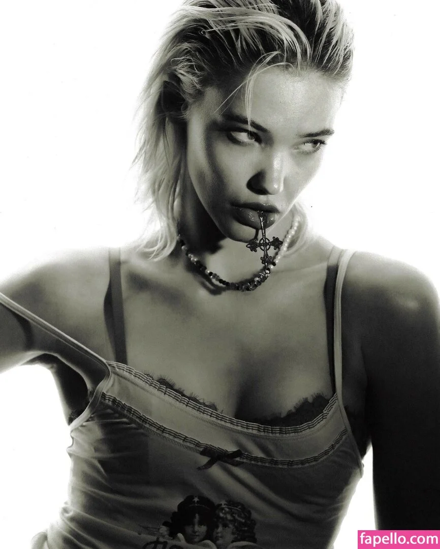 Isha Van Dijk Onlyfans Photo Gallery 