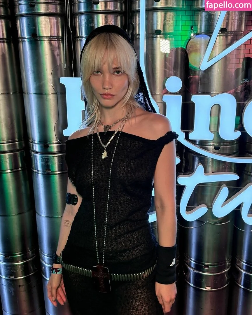 Isha Van Dijk Onlyfans Photo Gallery 