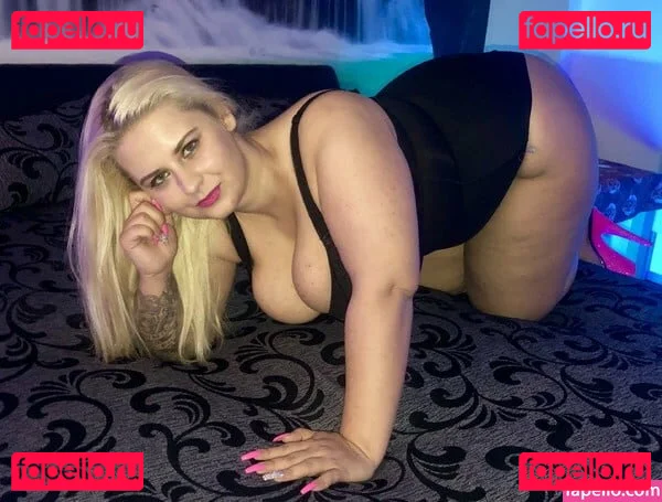 Barbara Szabo Onlyfans Photo Gallery 
