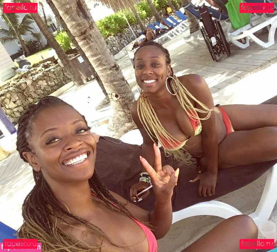 Scarlette Douglas Onlyfans Photo Gallery 