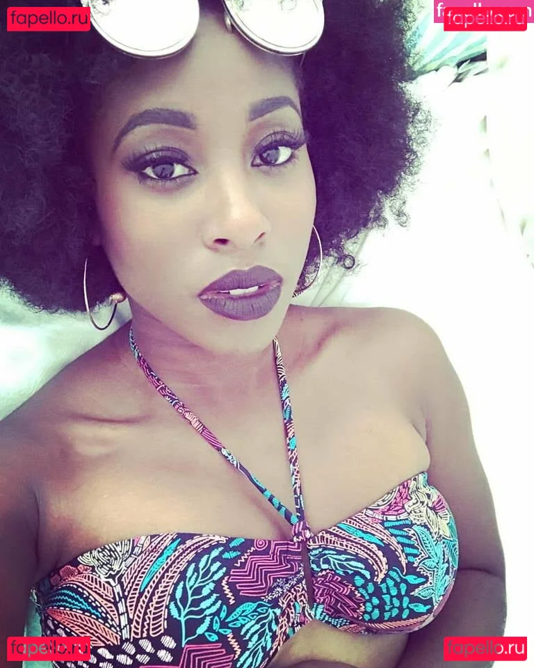 Scarlette Douglas Onlyfans Photo Gallery 