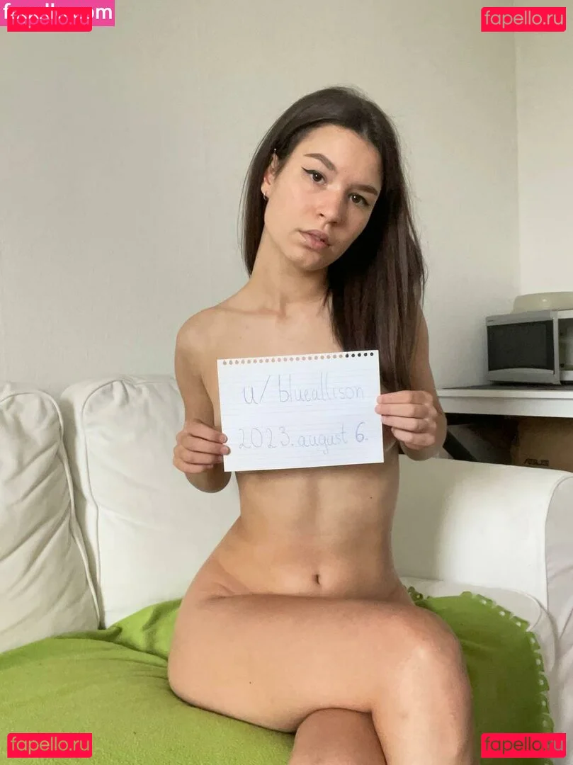 Allison Blue Onlyfans Photo Gallery 