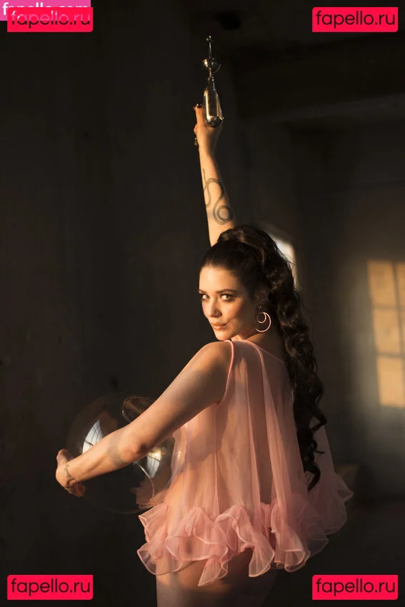 Mckenzie Eckels Onlyfans Photo Gallery 