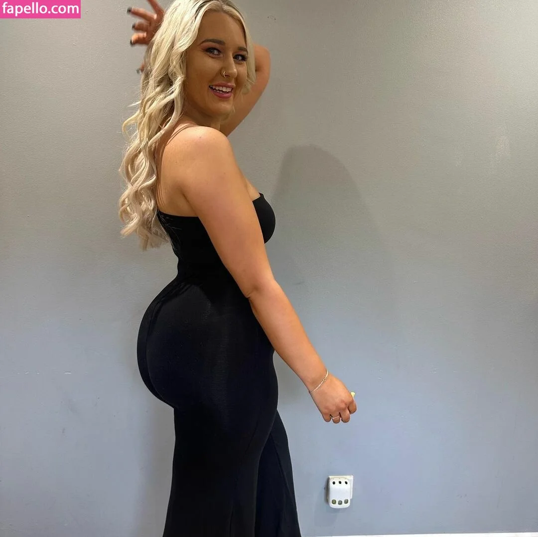 Molly Harding Onlyfans Photo Gallery 