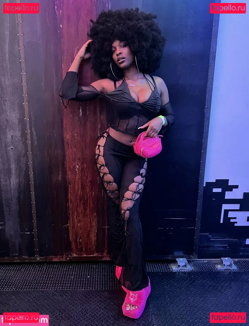 Kalenbree Onlyfans Photo Gallery 