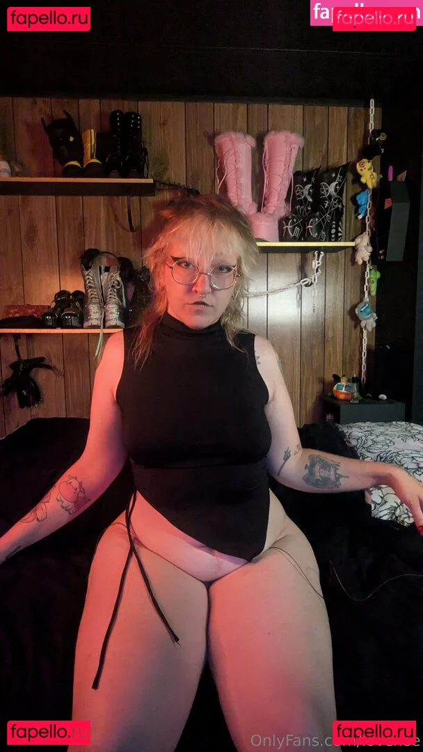 lovexee Onlyfans Photo Gallery 