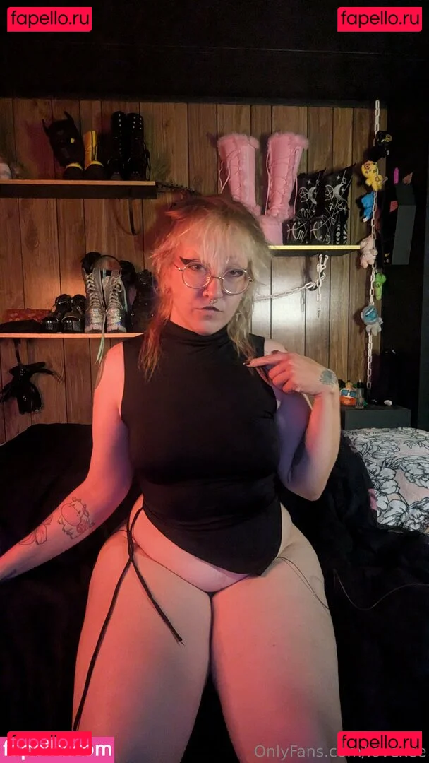 lovexee Onlyfans Photo Gallery 