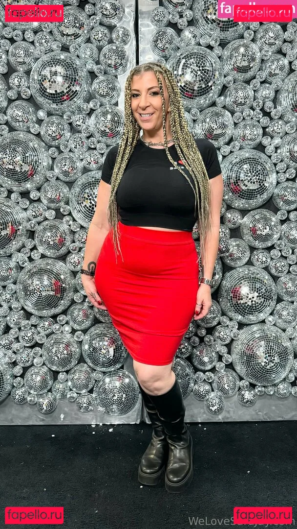sarajayfree Onlyfans Photo Gallery 