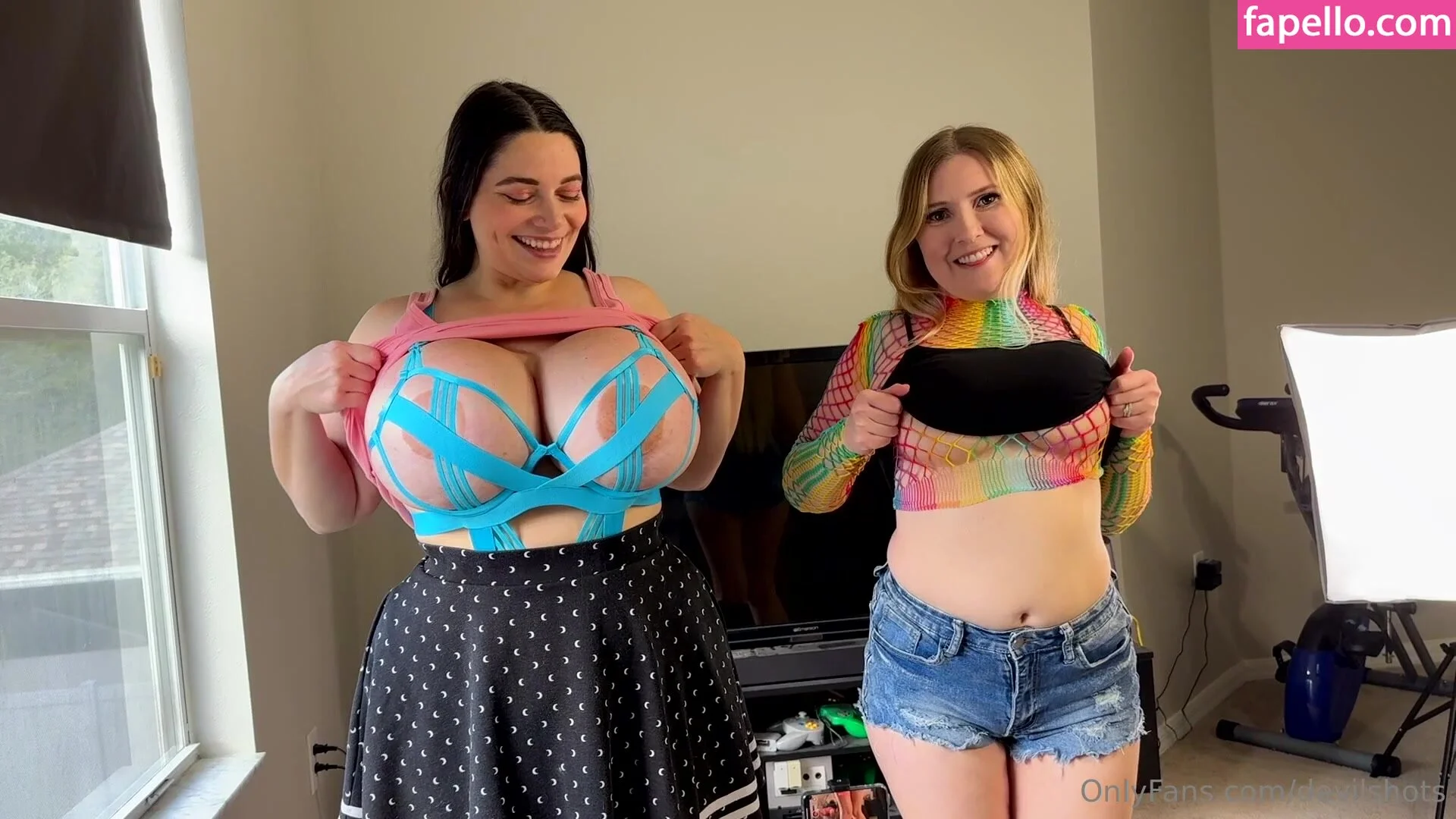 devilshots Onlyfans Photo Gallery 